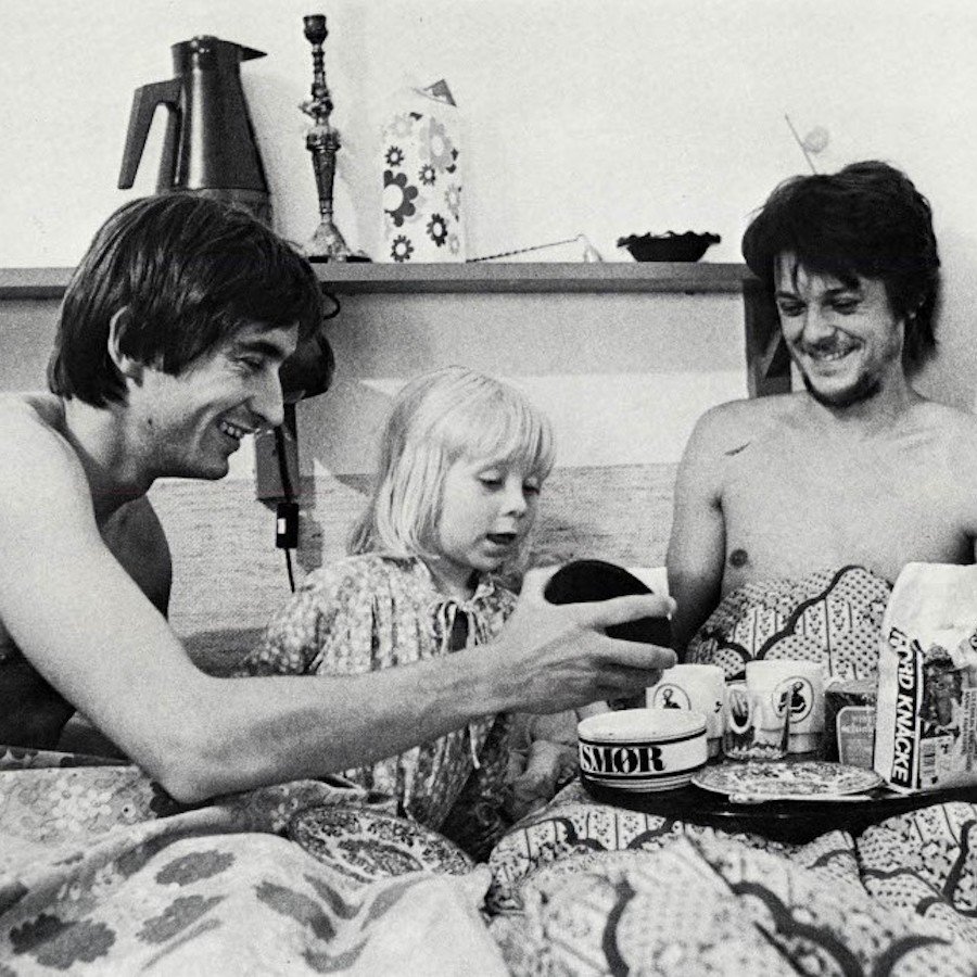 Foto fra bogen »Mette bor hos Morten og Erik«, 1981.