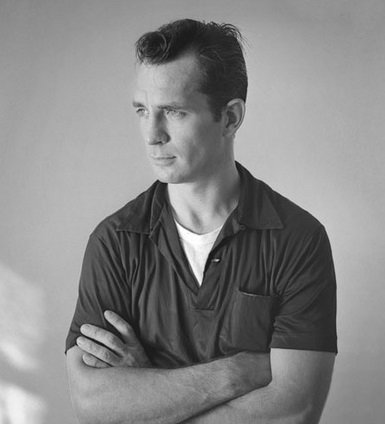 Jack Kerouac, ca. 1956. Foto: Tom Palumbo (wikimedia commons – CC BY-SA 2.0)