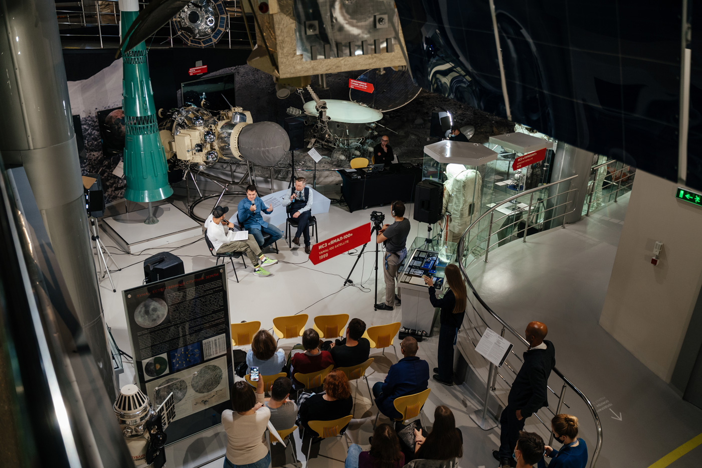 Презентация книжного сериала «Возвращение „Пионера“» в Музее космонавтики. Фотограф: Руслан Альтимиров