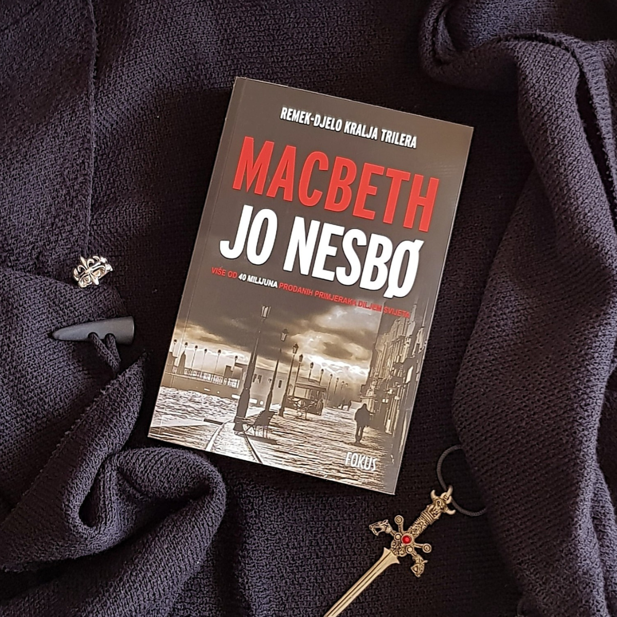 Naslovna strana romana Macbeth / foto: Ante Vojnović