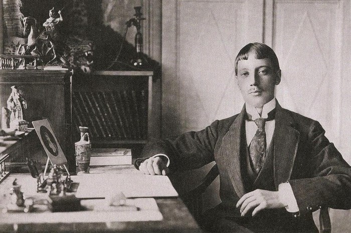 Николай Гумилев в Париже, 1907 год. Источник: Википедия